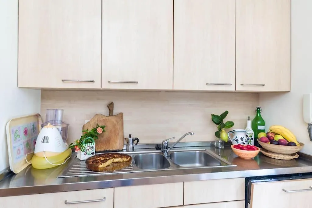 Charming Apartment Villa With Pool 010-46-Cav-0009 Rapallo