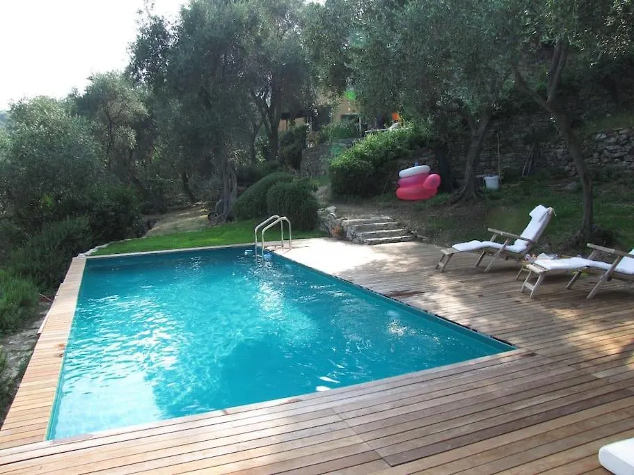 Charming Apartment Villa With Pool 010-46-Cav-0009 Rapallo Italy
